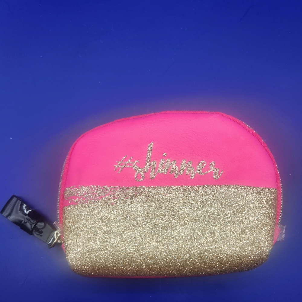 SOLD.3 Piece Pink & Gold Pouch Set.SOLD - Picture 10 of 16